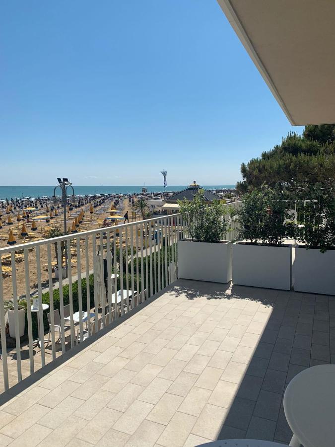 Hotel Solemare Lido di Jesolo Kültér fotó